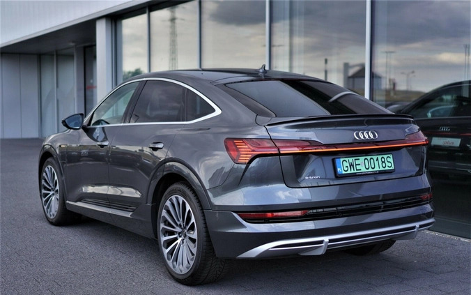 Audi e-tron cena 219000 przebieg: 17940, rok produkcji 2021 z Jeziorany małe 466